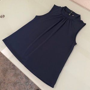 H&M navy sleeveless top